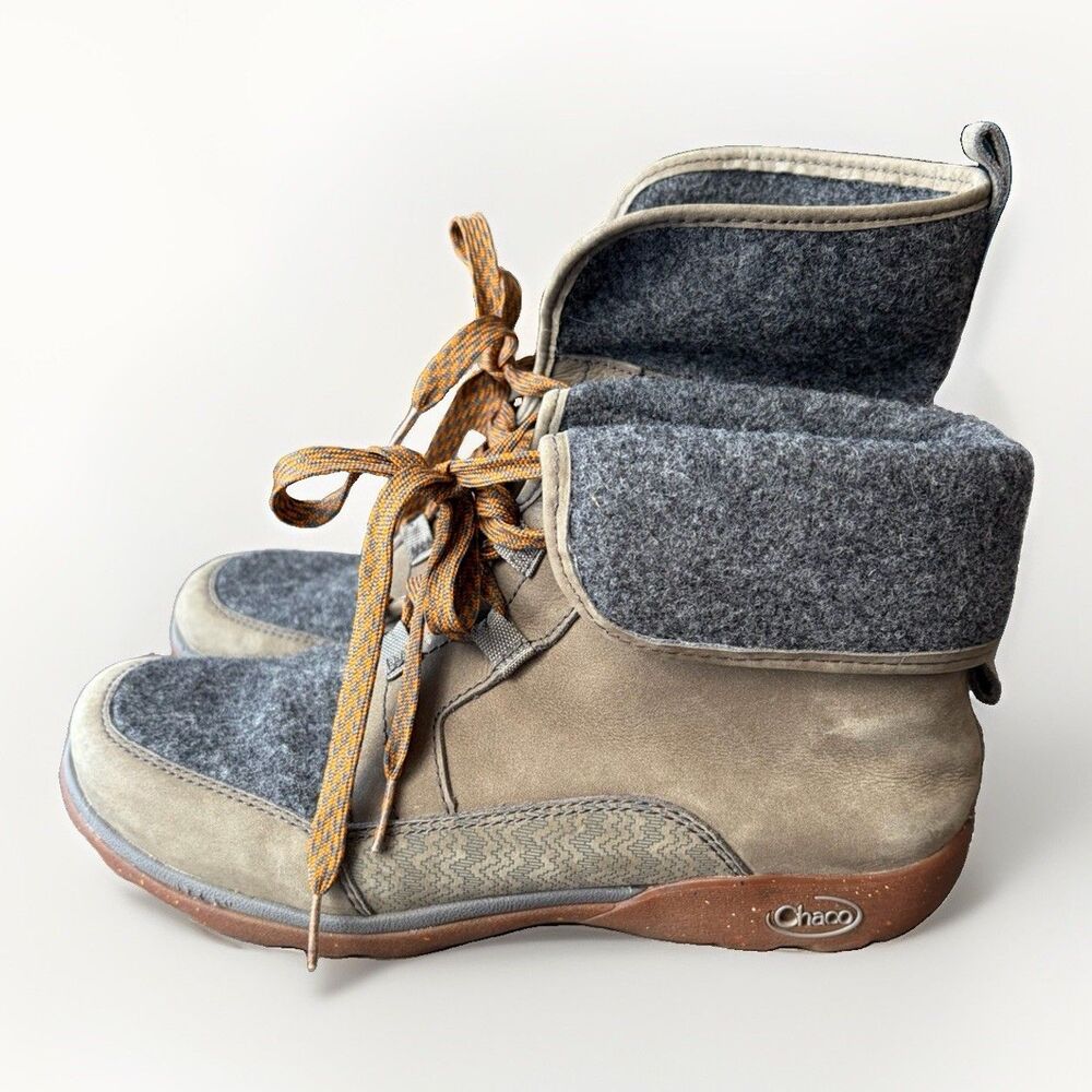 Chaco Barbary Womens Boots Size 11 Leather Suede Wool Fold Down Waterproof